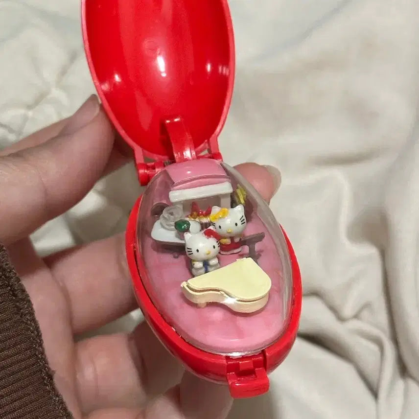 [BUNJANG] Hello Kitty Pocket Critters Keyring / (!급처!) 고전 헬로키티 포켓크리터 키링