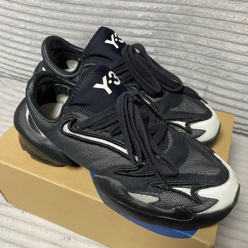[BUNJANG] Y-3 Ren 260 Sneakers / Y-3 렌 260 레어템 매물절대없음 희소성