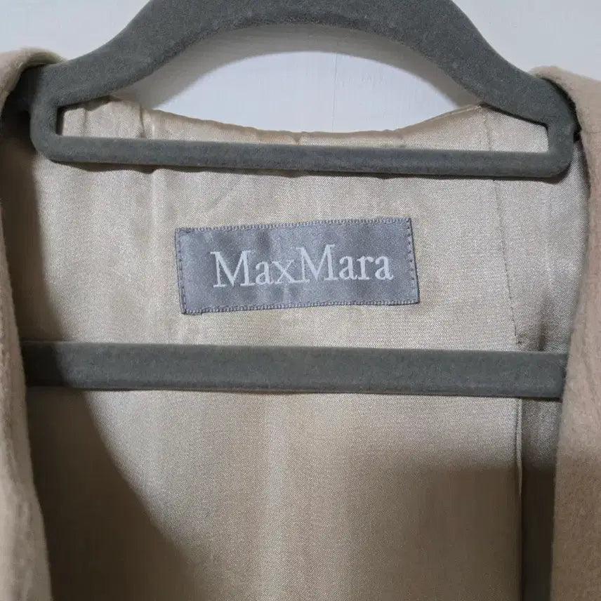 [BUNJANG] Max Mara Beige Wool Vest / 막스마라 베이지색 모직 베스트