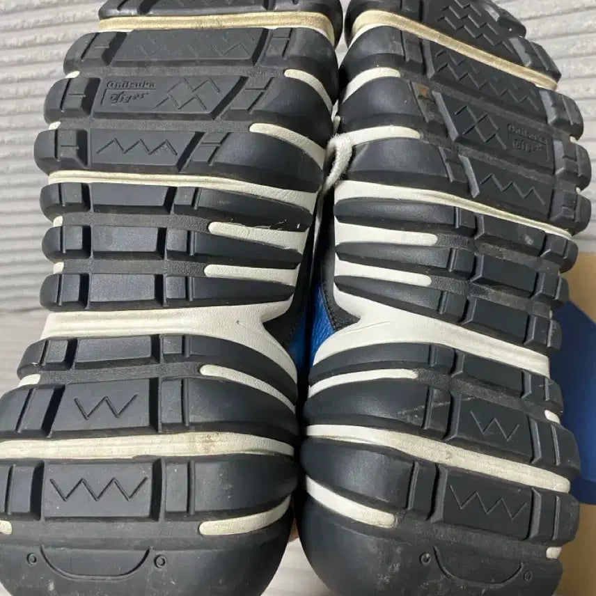 [BUNJANG] Asics Onitsuka Tiger Dentigre Sneakers / 아식스 오니츠카 타이거 덴티그레 270 레어템