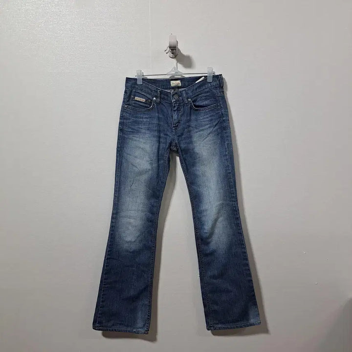 [BUNJANG] Calvin Klein Women's Jeans 25 / 캘빈 클라인 여성 청바지 25 (c자57)