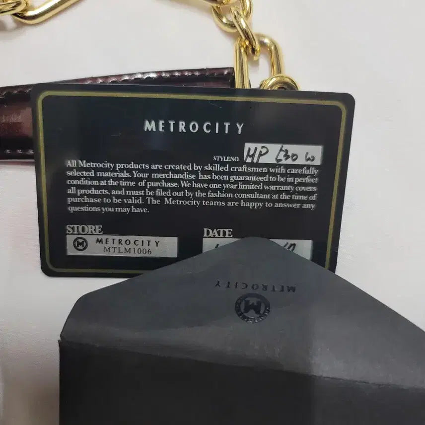 [BUNJANG] Metrocity Enamel Chain Shoulder Bag / 메트로시티 에나멜 체인 숄더백