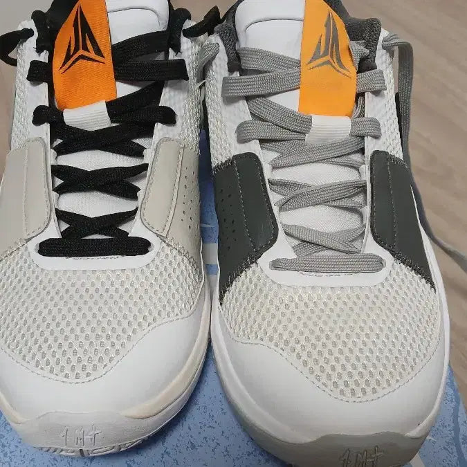 [SOLD OUT] 나이키 자 모란트 농구화 화이트 250사이즈 경기2번후 세탁완료