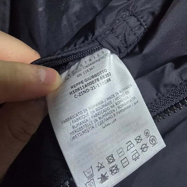 [BUNJANG] Moncler Leffe Size 5 Black / 몽클레어 레페 5사이즈 블랙