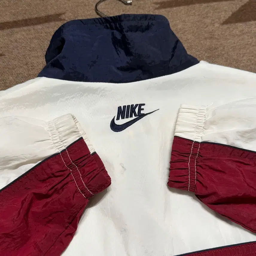 [SOLD OUT] 타임세일)나이키 90s 올드스쿨 아노락 바람막이 M 105