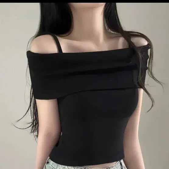 [SOLD OUT] 에이블리 오프숄더반팔 블랙 새상품