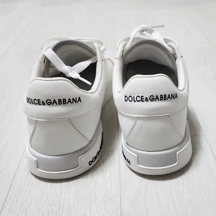 [BUNJANG] Dolce & Gabbana White Sneakers / 돌체 스니커즈