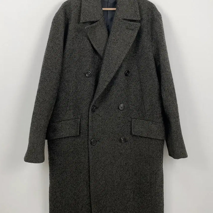 [BUNJANG] Vintage Double-Breasted Long Coat / [Vintage] 클래식 더블 브레스티드 롱 코트