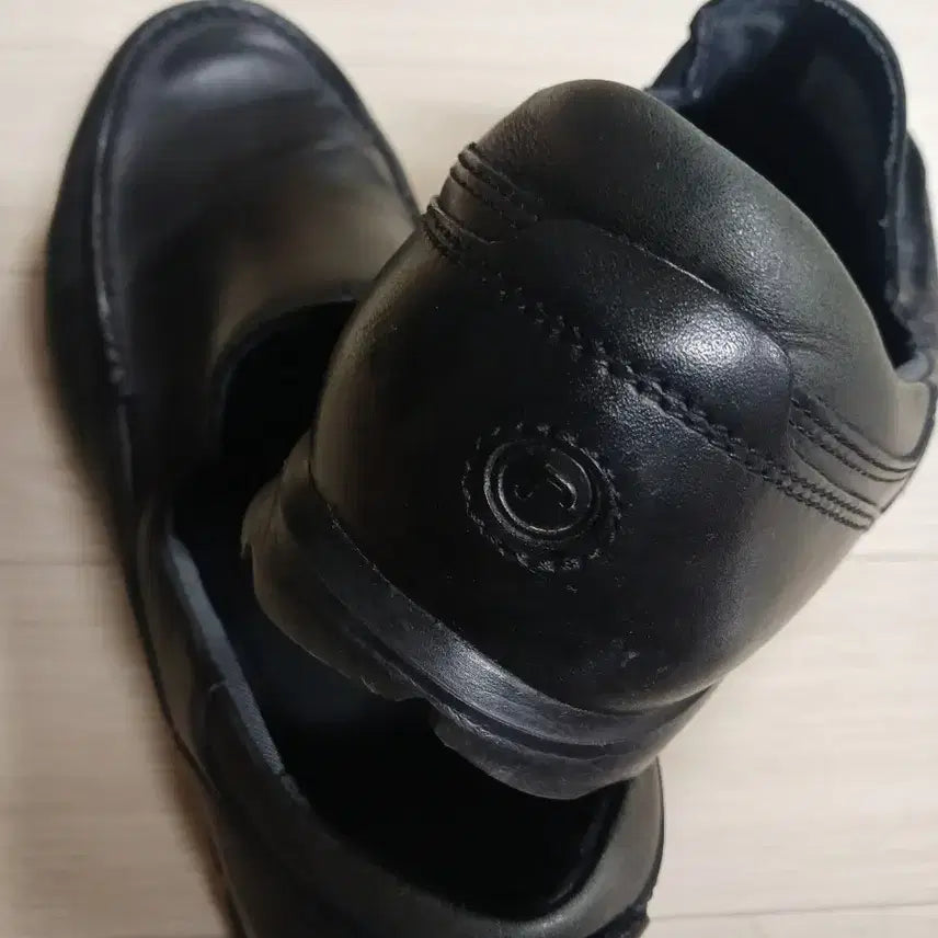 [BUNJANG] True Zero Work Loafer (Size 255) / 락포트 트루제로워크 로퍼 255