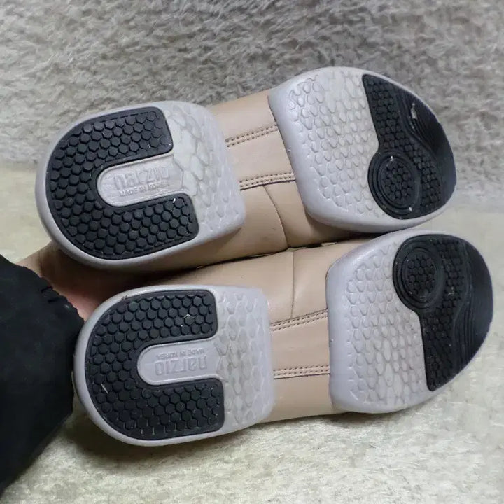 [BUNJANG] Fururukguje Narzio Walking Mule Sneakers Beige / 후루룩구제 245 나르지오 워킹화 뮬2 스니커즈 중고 신발 베이지