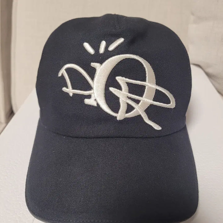 [SOLD OUT] 디올 볼캡 디올X칵투스잭(스캇) 볼캡 M 판매 또는 L 사이즈로 교환