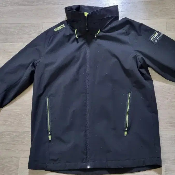 [BUNJANG] Skechers Hidden Hood Windbreaker Jacket (Black) 105 / 매장정품 스케쳐스 검정 기능성 히든후드 바람막이집업 105