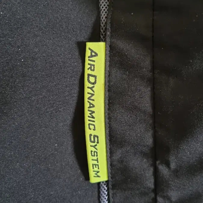 [BUNJANG] Skechers Hidden Hood Windbreaker Jacket (Black) 105 / 매장정품 스케쳐스 검정 기능성 히든후드 바람막이집업 105
