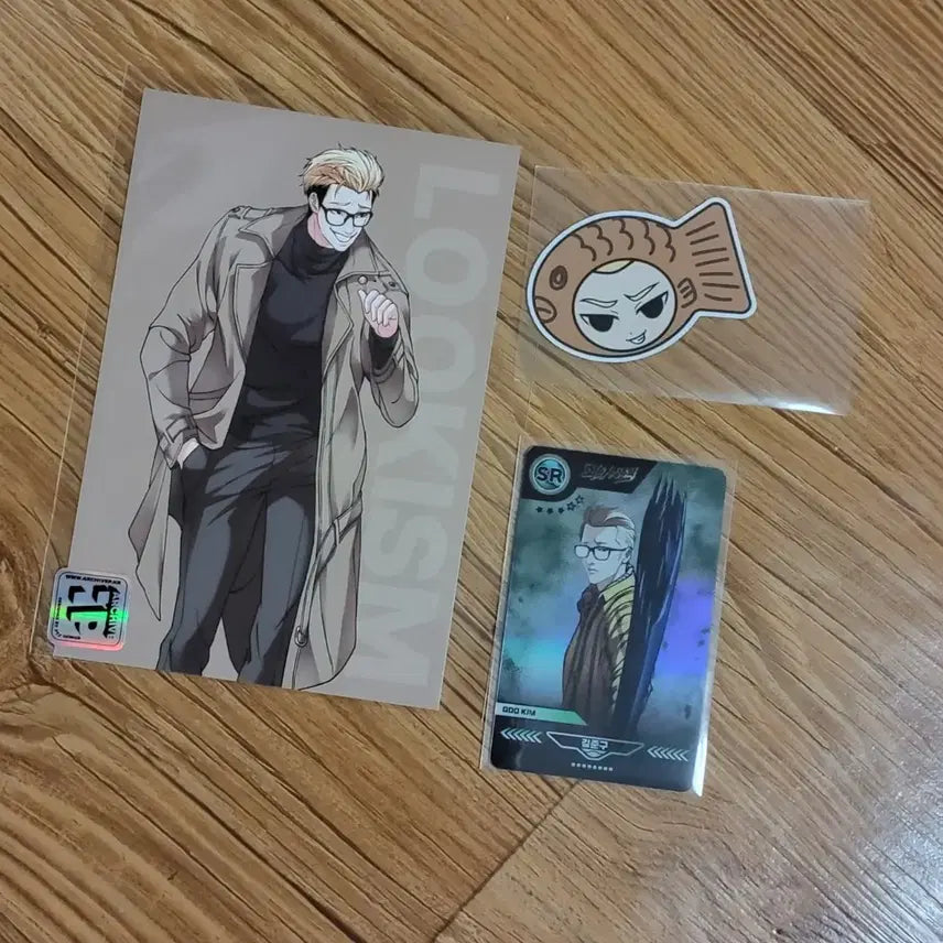 [BUNJANG] Lookism Kim Jun-gu Bundle Set Postcard, Card, Sticker / 외모지상주의 김준구 엽서,카드,스티커 일괄 판매