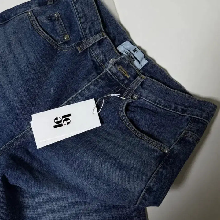 [BUNJANG] Straight Fit Denim (Blue) / 스트레이트 핏 데님 (블루)