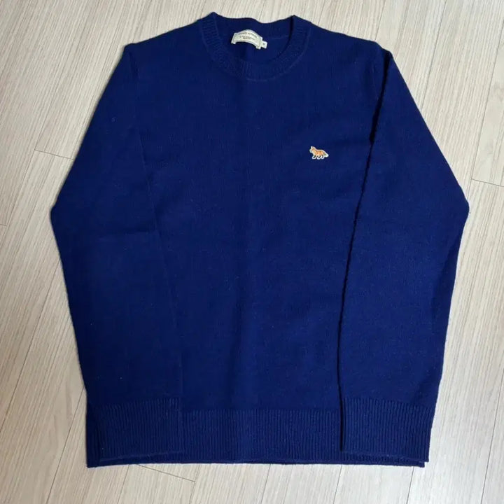 [BUNJANG] Maison Kitsune Fox Patch Navy Knit Sweater / 메종키츠네 폭스 패치 네이비 니트 m(100)