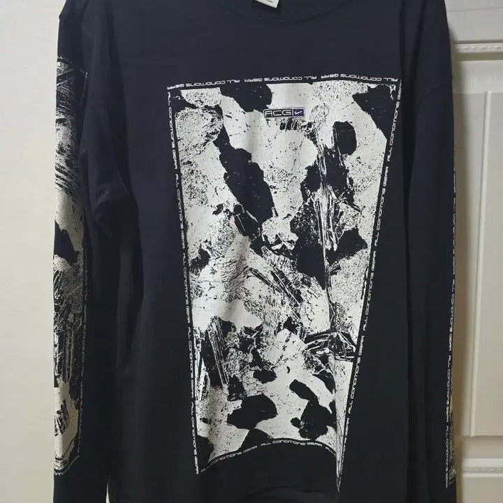 [BUNJANG] Nike ACG Black Printed Long Sleeve T-shirt / 나이키 ACG 블랙 프린팅 긴팔 티셔츠
