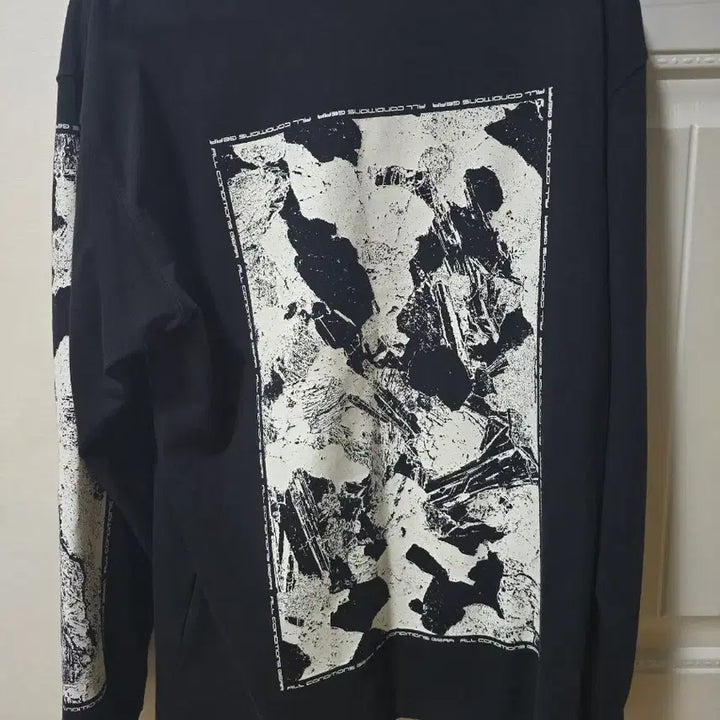 [BUNJANG] Nike ACG Black Printed Long Sleeve T-shirt / 나이키 ACG 블랙 프린팅 긴팔 티셔츠