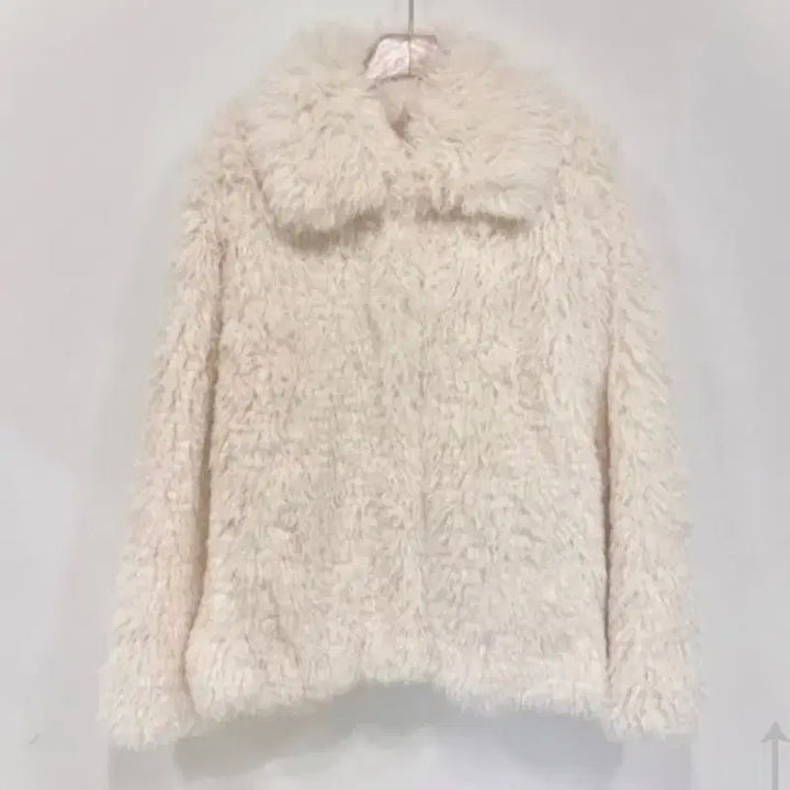 [BUNJANG] Lugh Adette Ivory Faux Fur Jacket / [완전 새제품] 루흐 아디세떼흐 하엄지 퍼 자켓 아이보리