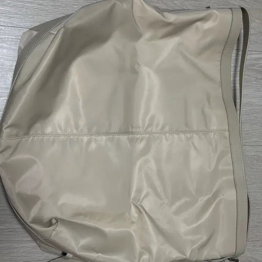 [BUNJANG] AUB Our Trimming Bag (Ivory) / 아우브아워 trimming bag (ivory) 트리밍백