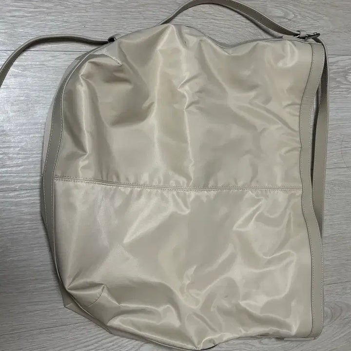 [BUNJANG] AUB Our Trimming Bag (Ivory) / 아우브아워 trimming bag (ivory) 트리밍백