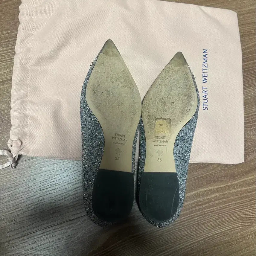 [BUNJANG] Stuart Weitzman Glitter Flat Shoes / (새거수준) 스튜어트 와이츠먼 글리터 플랫 슈즈