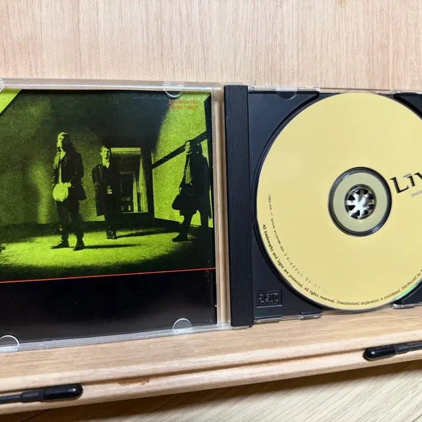 [BUNJANG] Live Throwing Copper CD / 미국 록밴드 Live - Throwing Copper / CD
