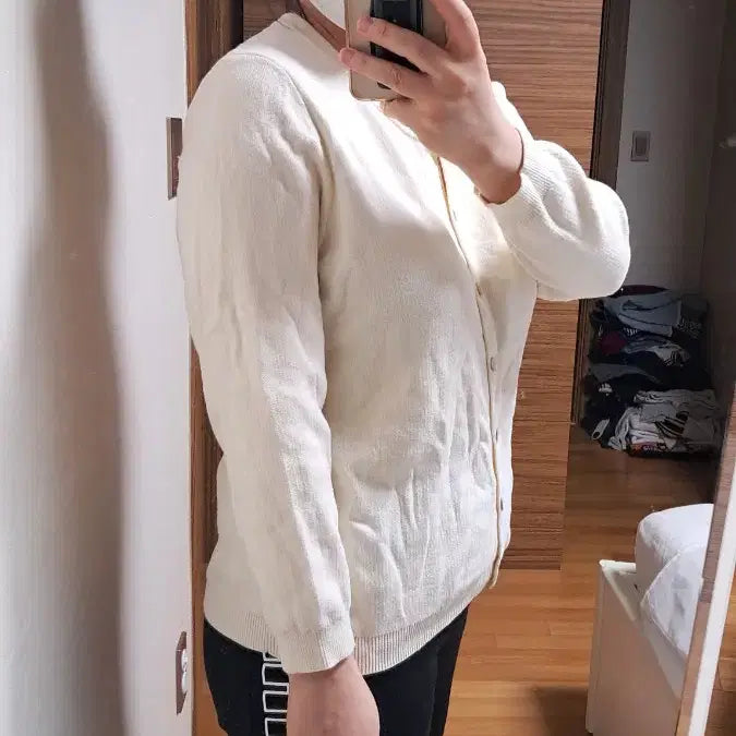 [BUNJANG] Ivory Knit Cardigan (Size 100) / 아이보리 니트 가디건 100