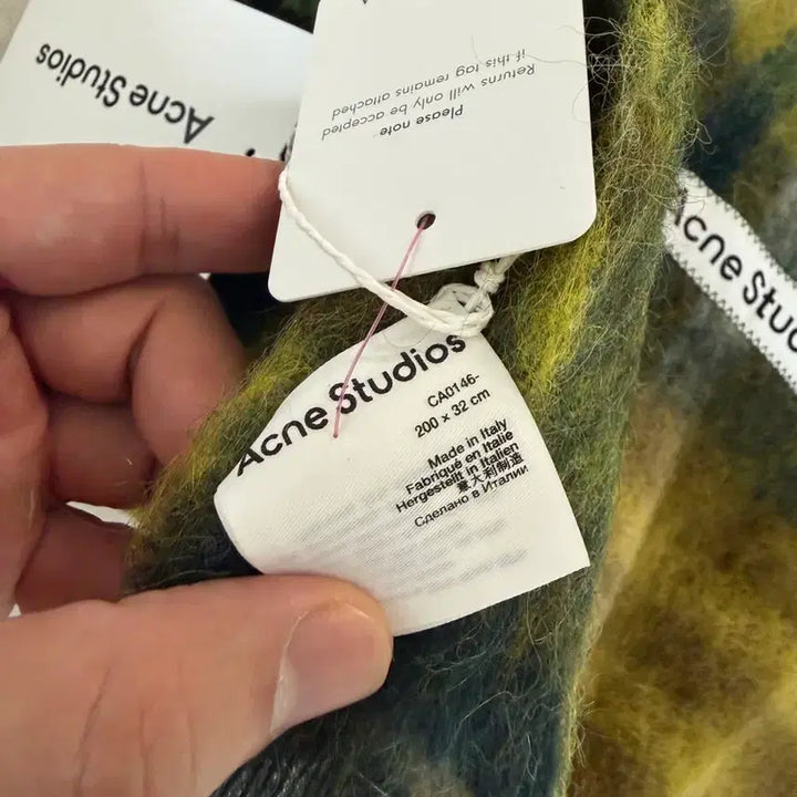 [BUNJANG] Acne Studios Mohair Scarf / 아크네스튜디오 모헤어 스카프