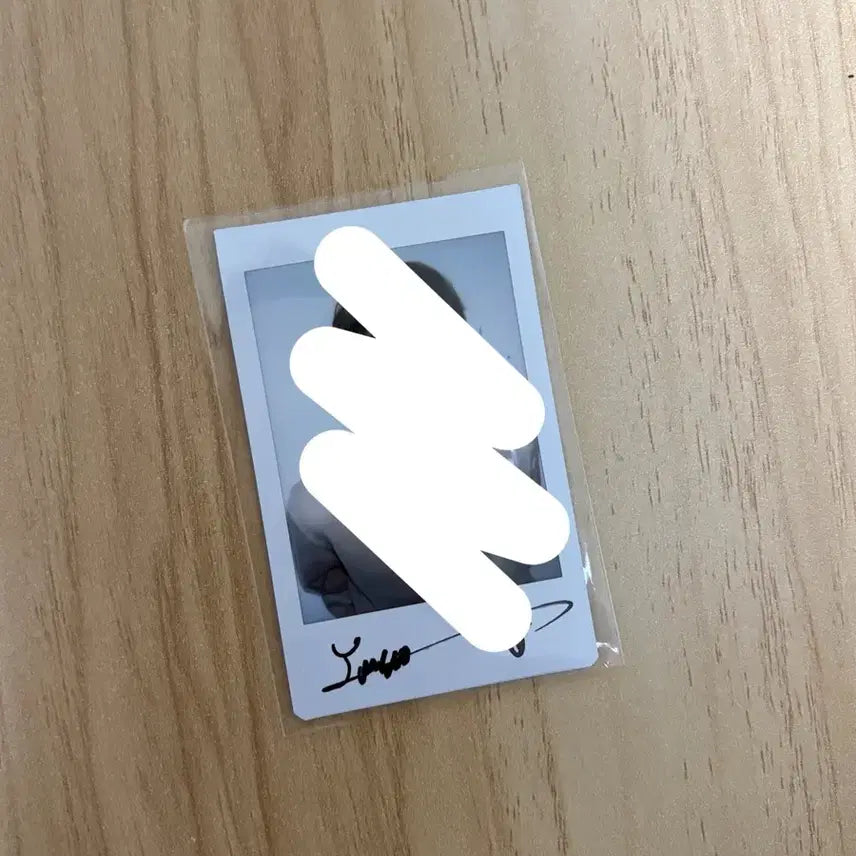 다크비 준서 싸인폴라로이드 싸폴