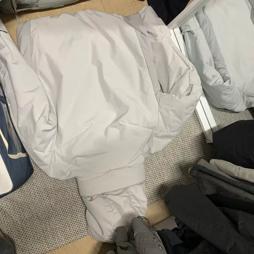 [BUNJANG] Sansan Gear Reversible Puffer Jacket Light Gray / [3] 산산기어 리버서블 푸퍼 자켓 라이트그레이