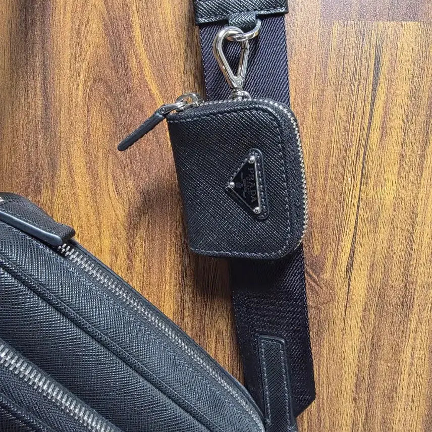 [BUNJANG] Prada Shoulder Bag / 프라다 숄더백