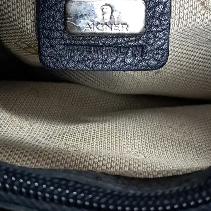 [BUNJANG] AIGNER Shoulder Bag / 아이그너 숄더백