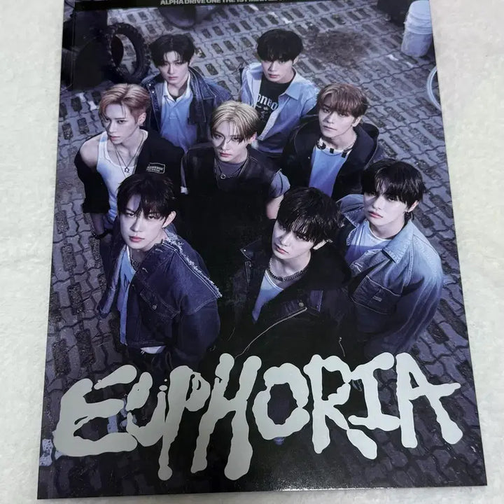 [BUNJANG] ALPHADRIVEONE Euphoria Album Unsealed / 알디원 알파드라이브원 유포리아 앨범 개봉