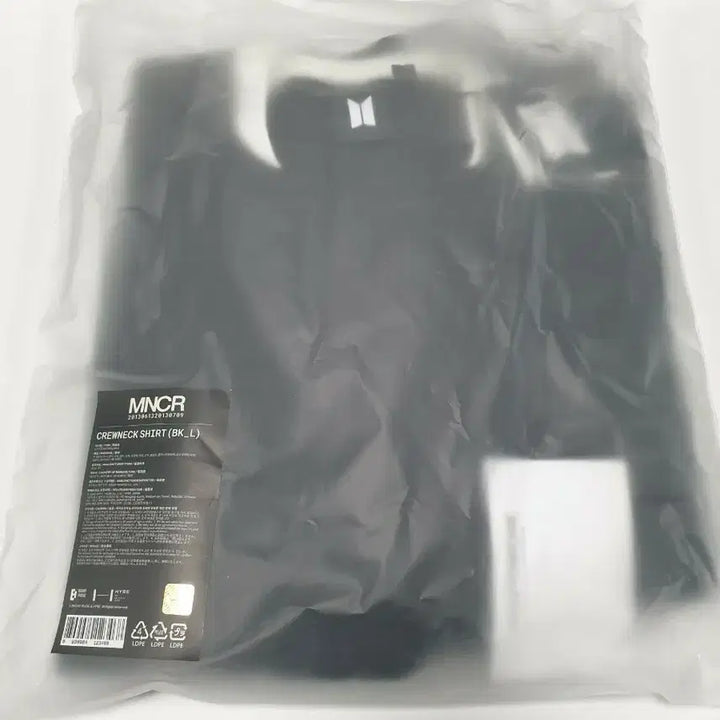[SOLD OUT] BTS 모노크롬 크루넥 블랙 티셔츠 L사이즈