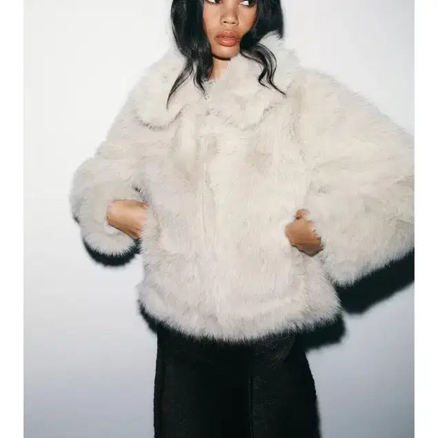 [BUNJANG] Zara Faux Fur Short Coat / Zara 자라 지퍼 페이크 퍼 숏 코트 S (새상품)