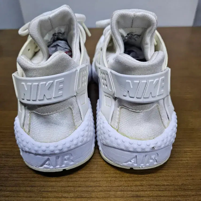 [BUNJANG] Nike Air Huarache White Sneakers / 나이키 에어 허라취 화이트