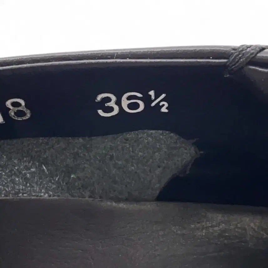 [BUNJANG] Prada Archive Leather Sneakers / 프라다 스포츠 아카이브 레더 스니커즈 여성