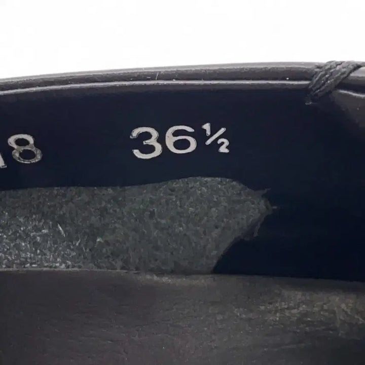 [BUNJANG] Prada Archive Leather Sneakers / 프라다 스포츠 아카이브 레더 스니커즈 여성