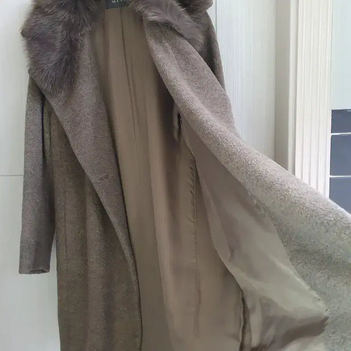 [BUNJANG] Hansome Mine Fox Fur Trim Coat / 한섬 마인(Mine)  코트
