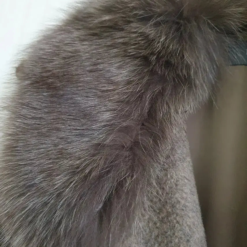 [BUNJANG] Hansome Mine Fox Fur Trim Coat / 한섬 마인(Mine)  코트