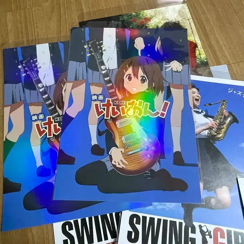 [BUNJANG] K-ON! Original Theatrical Edition Hologram A3 Poster &amp; Art Card / 케이온 A3 포스터 홀로그램 오리지널 극장판 특전 아트카드 무비티켓