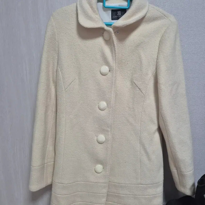 [SOLD OUT] 갸루 라떼갸루 빈티지 아이보리 코트 판매