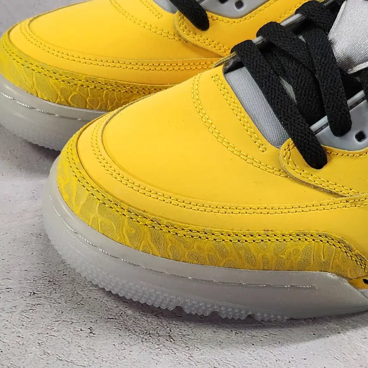 [BUNJANG] Nike Spizike Low Varsity Maize Sneakers (New) / 조던 275 스피자이크 로우 바시티 메이즈 새제품