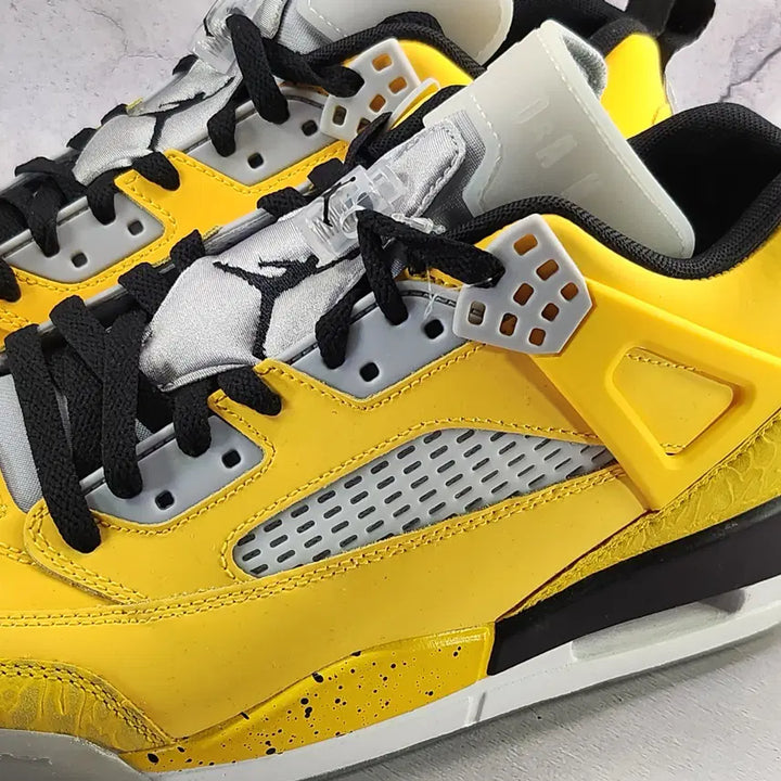 [BUNJANG] Nike Spizike Low Varsity Maize Sneakers (New) / 조던 275 스피자이크 로우 바시티 메이즈 새제품
