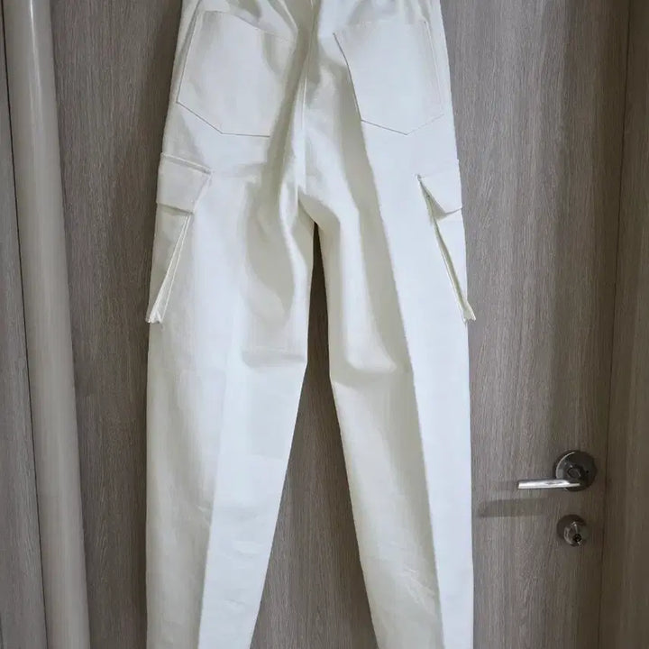 [BUNJANG] Seven Cellar Semi-Wide Curved Cargo Denim Cream White 30 / (새상품)세븐셀라 세미와이드 커브드 카고 데님 크림화이트 30