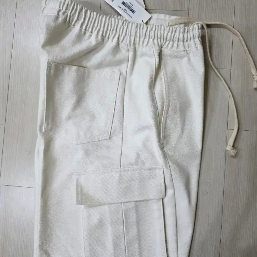 [BUNJANG] Seven Cellar Semi-Wide Curved Cargo Denim Cream White 30 / (새상품)세븐셀라 세미와이드 커브드 카고 데님 크림화이트 30