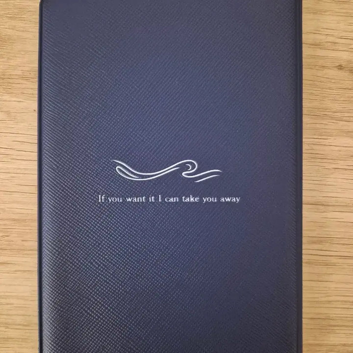 [BUNJANG] Kihyun Voyager Passport Case / 기현 보이저 여권 케이스 양도합니다