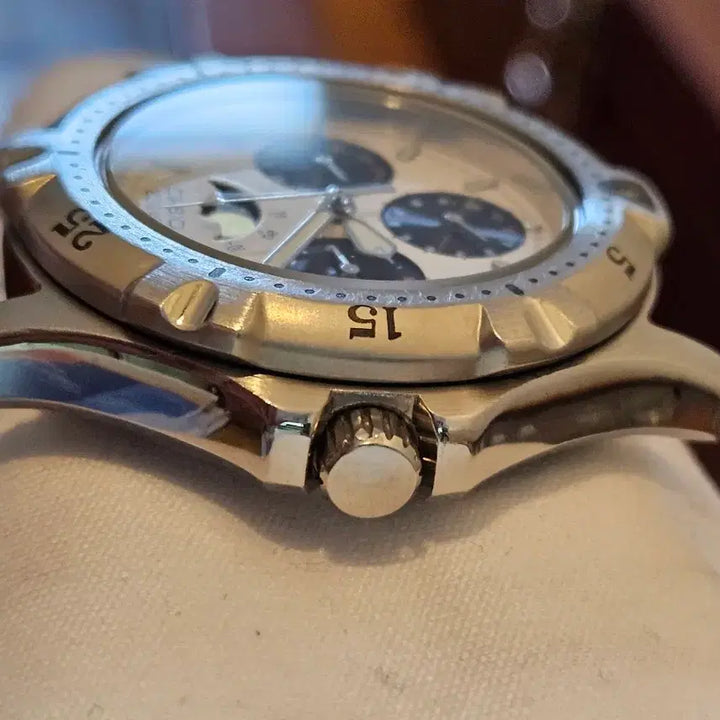 [BUNJANG] Casio MD-726 Vintage Moon Phase Diver Watch / 카시오 빈티지 문페이즈 다이버 MD-726