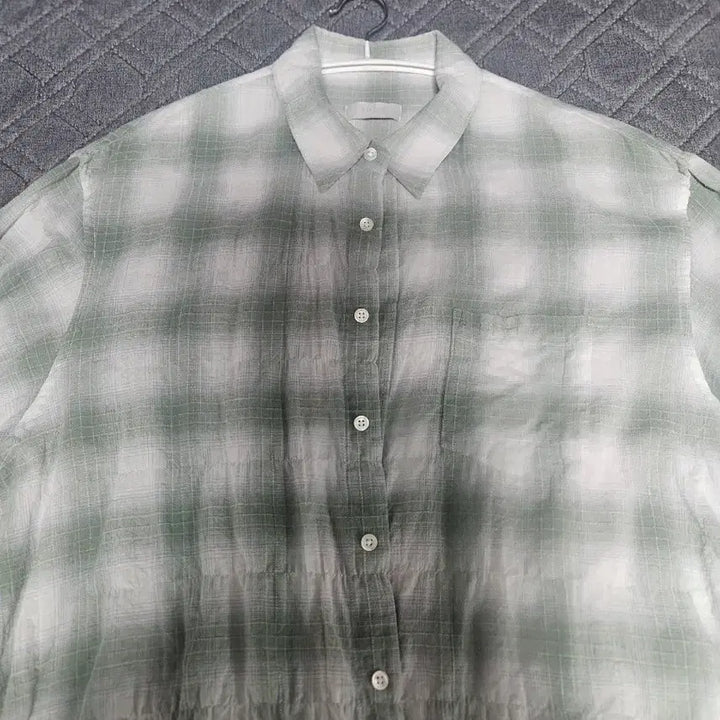 [SOLD OUT] 모마디자인 엠보 셔링 체크셔츠 그린 48